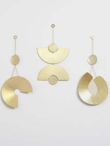 Double Arc Wall Hanging — Brass